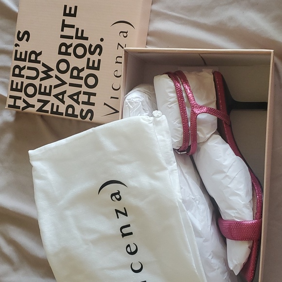 Sale 🔥New Anthropologie Vicenza Metallic Rose 🌹 2" heels - Picture 11 of 14